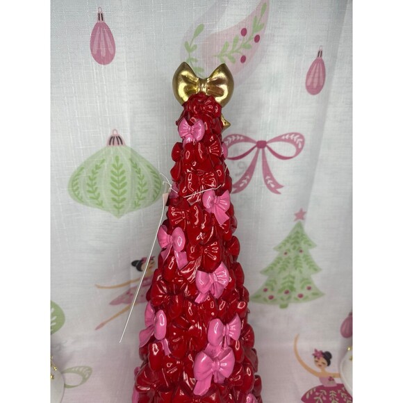 Cupcakes and Cashmere Red and Pink Bow Tree - Picture 4 of 6